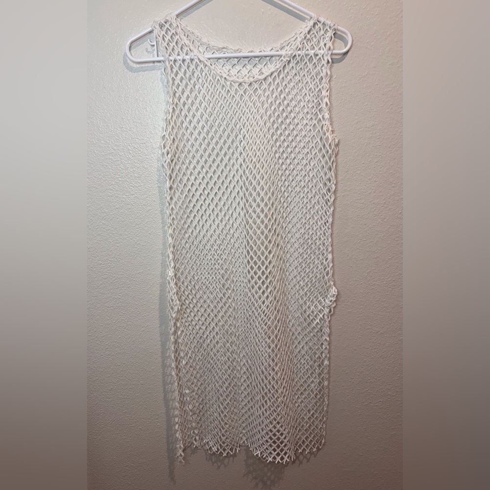 SHEIN Women’s White Fishnet Sleeveless Cover-Up Size S/M